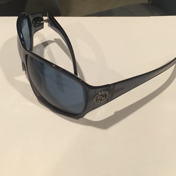 Vintage Gucci glasses. - Picture 2 of 4